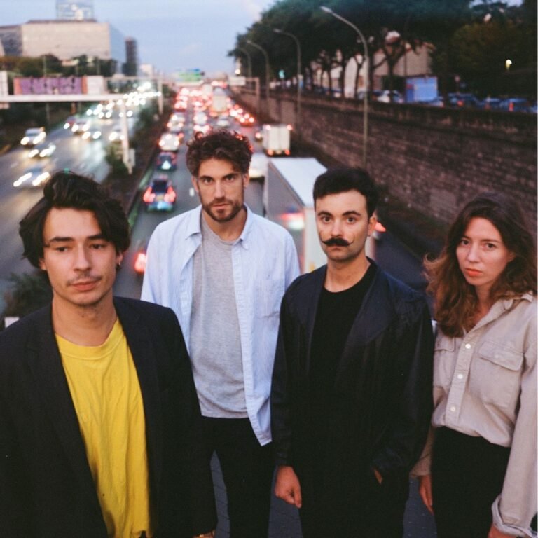 Imagem dos integrantes do Hoorsees