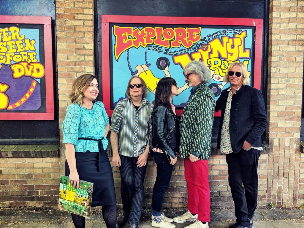 Imagem dos integrantes do Filthy Friends