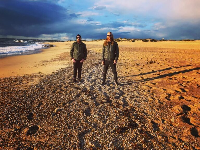 Imagem da dupla Two Step Flow