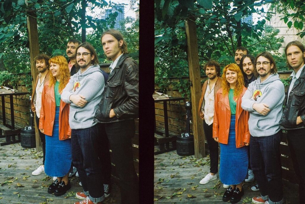 Imagem dos integrantes dos Altin Gun