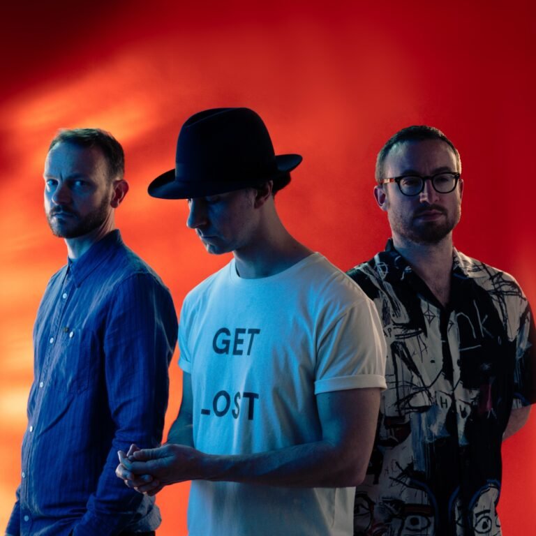 Imagem dos integrantes do Maximo Park