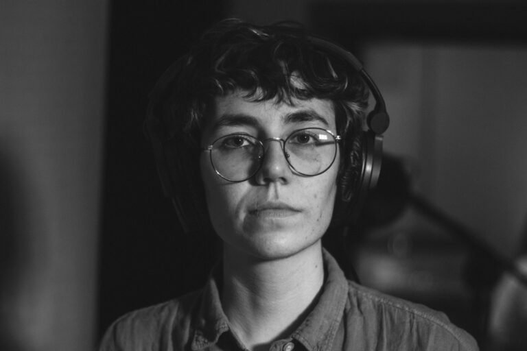 Imagem da musicista Fernanda Fontolan