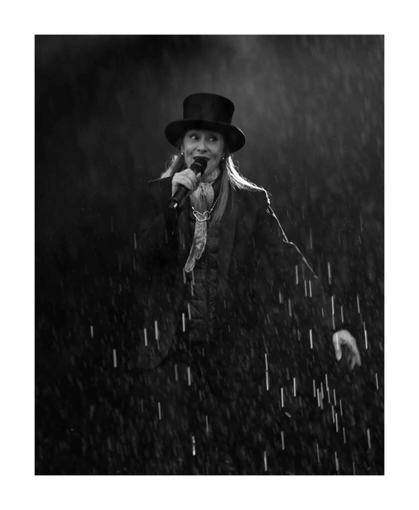 Imagem da cantora Suzanne Vega