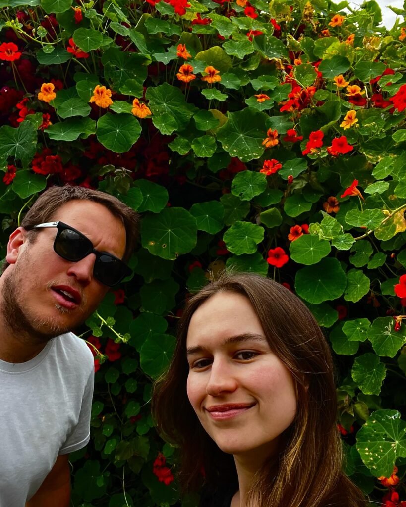 Imagem dos integrantes do Iris and The Shade.