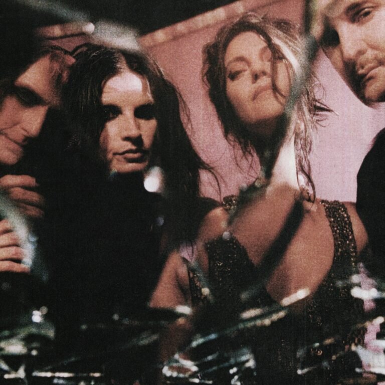 Imagem do grupo Sharon Van Etten & The Attachment Theory