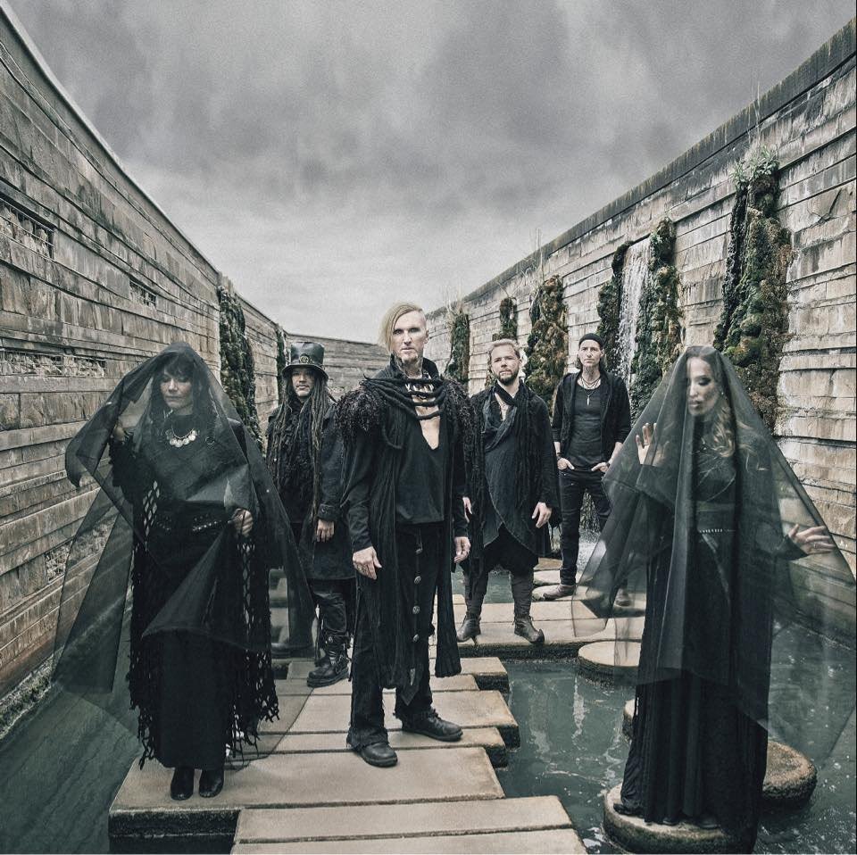 Imagem dos integrantes do Faun.