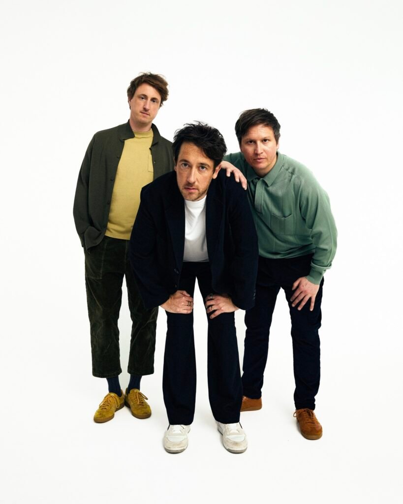 Imagem dos integrantes do The Wombats.