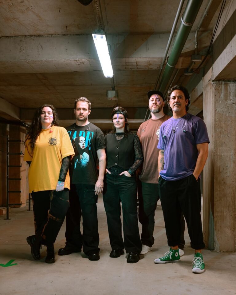 Imagem dos integrantes do Ego Kill Talent