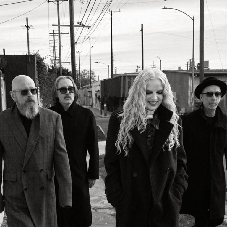 Imagem dos integrantes do Garbage