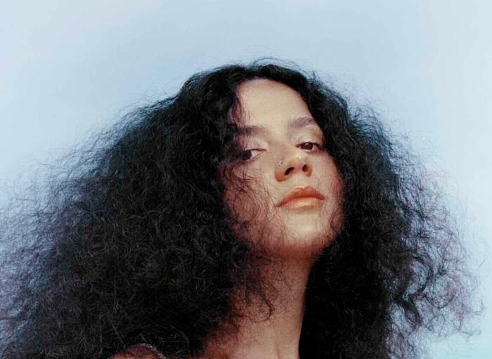 Imagem da cantora Tori