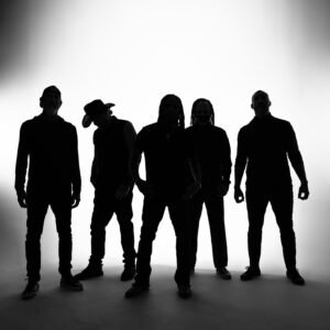 Imagem dos integrantes do Sevendust