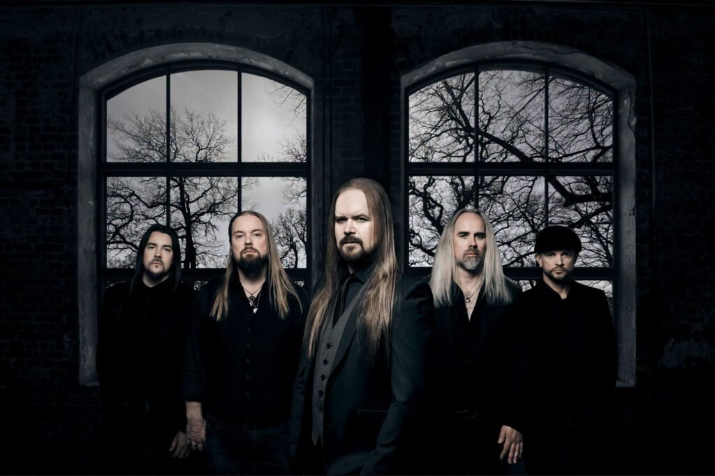imagem dos integrantes do Insomnium